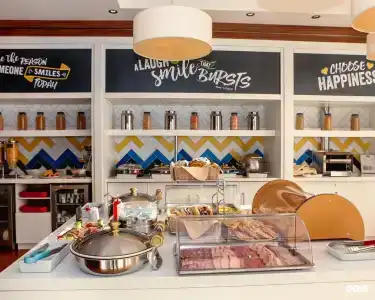 Hampton by Hilton - 32