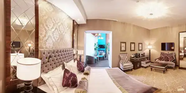Majestic Boutique Deluxe - 52