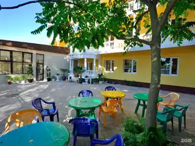 Афина - 1