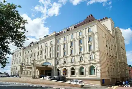 Radisson - 0