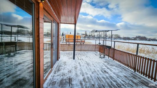 Мыс на Неве - 64