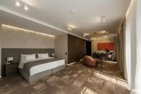 Grozny Palace - 100