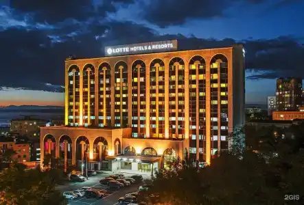 LOTTE Hotel - 83