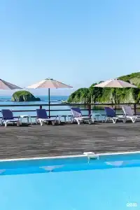 Между небом и морем - 30