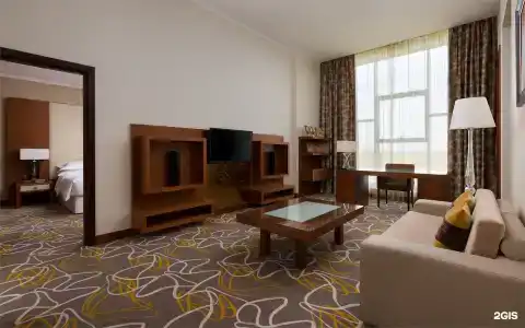 Sheraton Skypoint Luxe - 16
