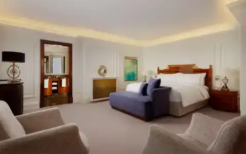 The Carlton - 150