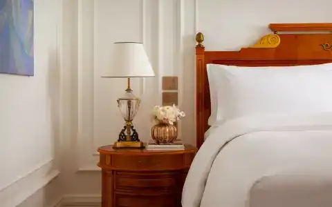 The Carlton - 151