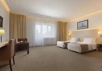 Адмирал - 72