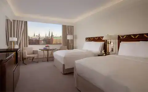 The Carlton - 109