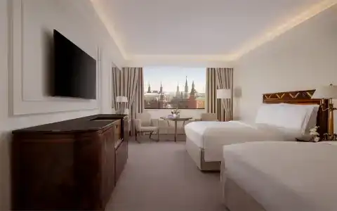 The Carlton - 113