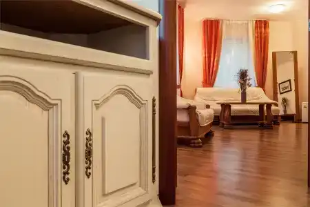 ГТК Театральный - 103