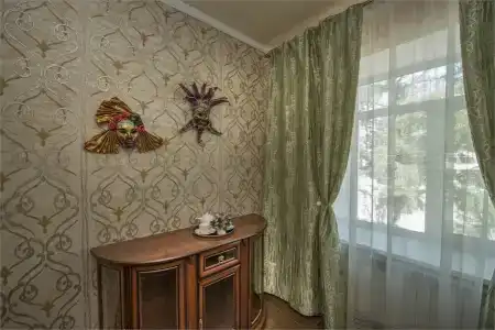 Амур - 201