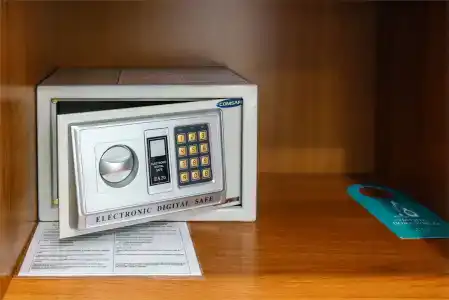 Пушкин - 80