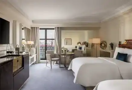 The Carlton - 157