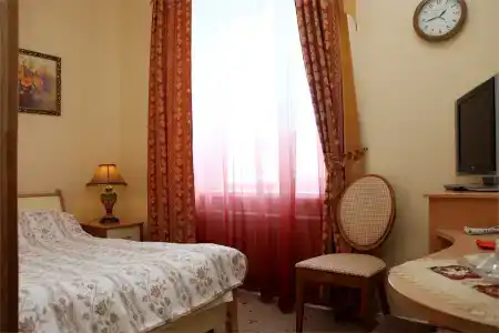 Бережки Холл - 237