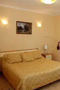 Бережки Холл - 206