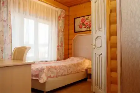 Бережки Холл - 106