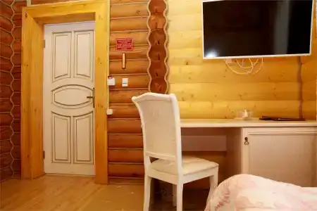 Бережки Холл - 113