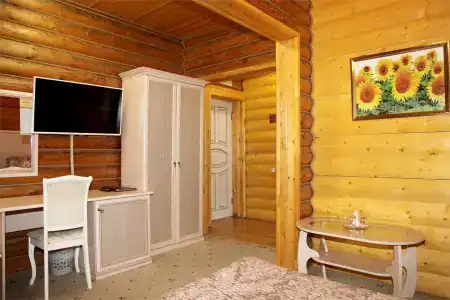 Бережки Холл - 368