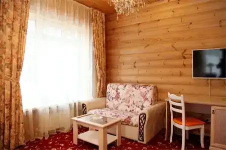 Бережки Холл - 384