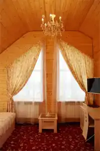 Бережки Холл - 179