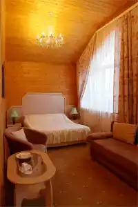 Бережки Холл - 461