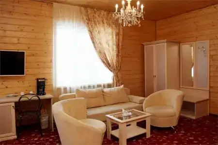 Бережки Холл - 129