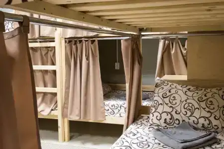 iHostel - 41