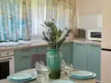Браун-хаус 37
