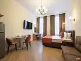 Апартаменты "King-Size" ( Coral R) №3 с видом на улицу