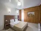 Двухместный номер Комфорт (двуспальная кровать)