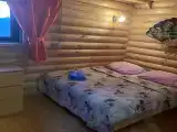 Трёхместный коттедж Standard с красивым видом из окна