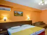 Двухместный номер (корпус А, Б, В, Г) Стандарт с балконом и с видом на море (2 отдельные кровати)