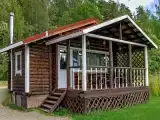 Двухместный коттедж Дом у речки с красивым видом из окна (двуспальная кровать)