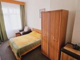 Номер стандарт с 1 двуспальной кроватью и креслом