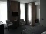 Джуниор Сюит