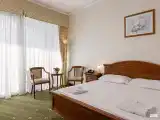 Стандарт с балконом с двуспальной кроватью