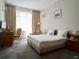 Премиум с балконом