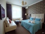 "Полулюкс" ("Junior Suite") с двуспальной кроватью («King size»)