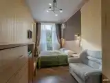 Двухместный номер (Малый корпус) Стандарт c 1 комнатой (2 отдельные кровати)