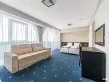 ЛЮКС с балконом