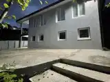 Семейный коттедж с балконом