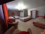 3-комнатные апартаменты, 100 м²