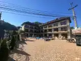 Двухместный семейный люкс с балконом (двуспальная кровать)