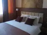 Джуниор Сюит