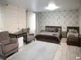Делюкс (двуспальная+две односпальные кровати)