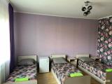 Номер комфорт улучшенный с 3 односпальными кроватями