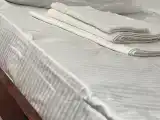 Койко-место в женском номере на 8 человек