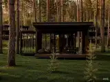 Дом Лес (Дом в Лесу)