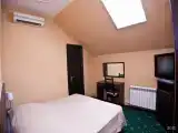 Номер стандарт с 1 двуспальной кроватью